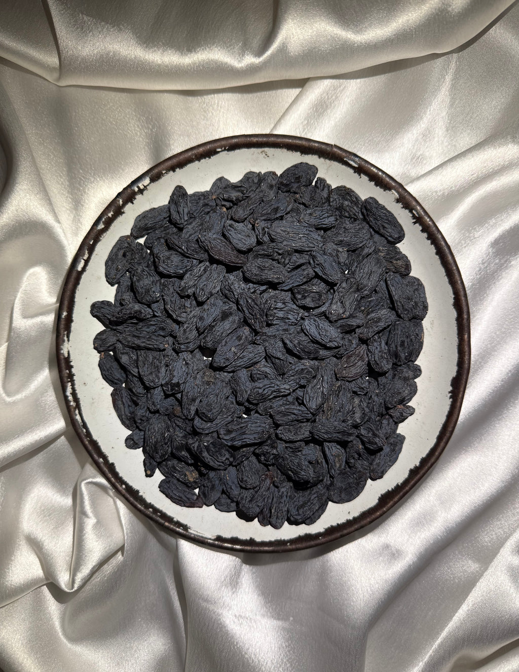 Black Raisins